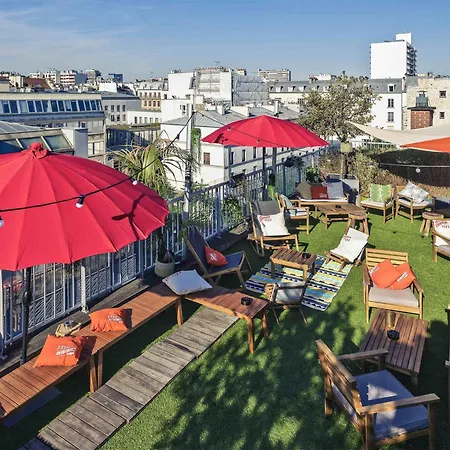 Hotel Relais De Lyon By Malone