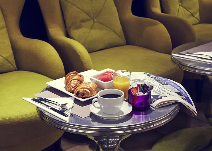 Relais De Lyon By Malone 4*