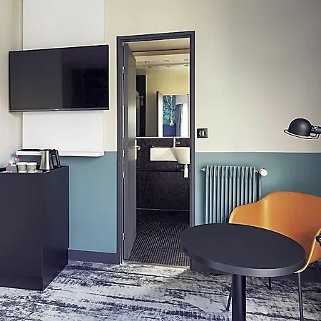 Отель Relais De Lyon By Malone 4*