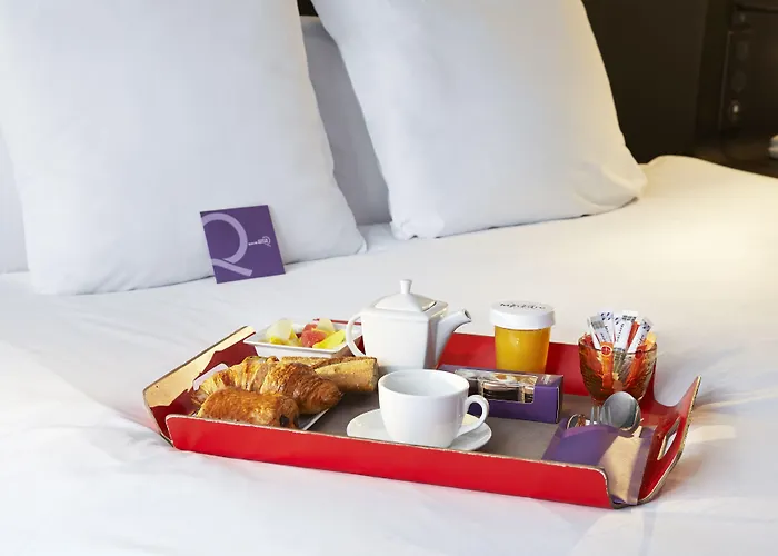 Relais De Lyon By Malone 4*