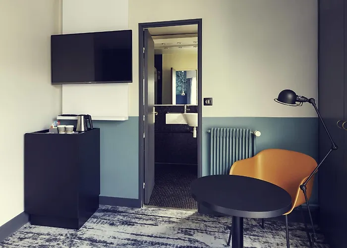 Relais De Lyon By Malone 4*