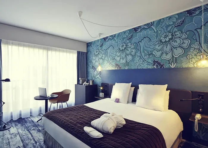 Relais De Lyon By Malone 4*
