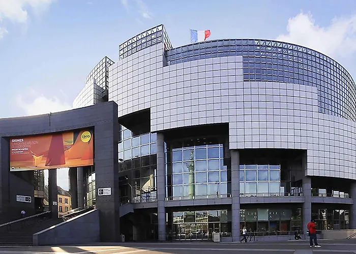 Relais De Lyon By Malone Hotel 4*