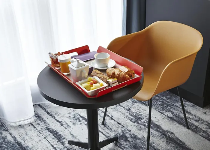 Relais De Lyon By Malone Hotel
